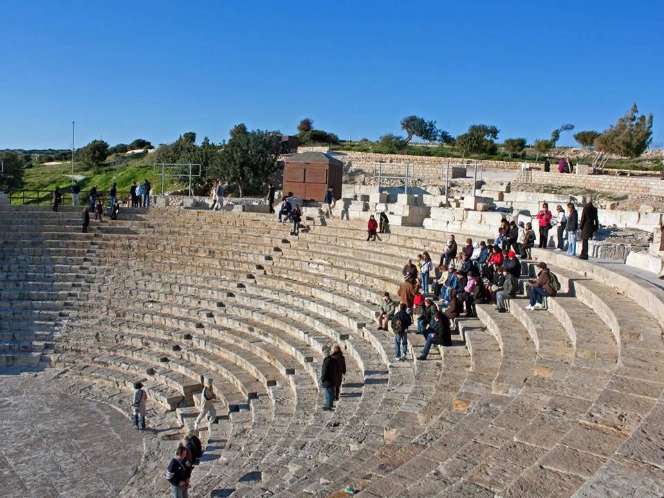 CURIUM THEATRE 2