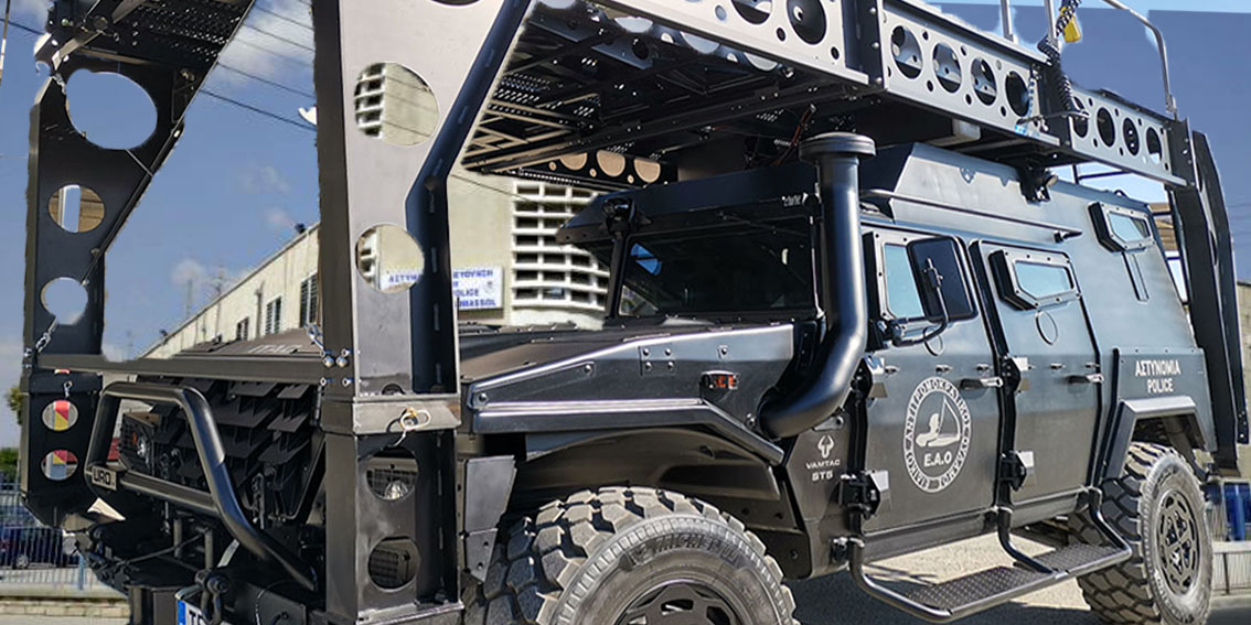 The Police VAMTAC ST5