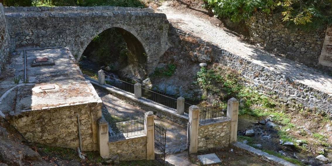 Kalopanayiotis Bridge