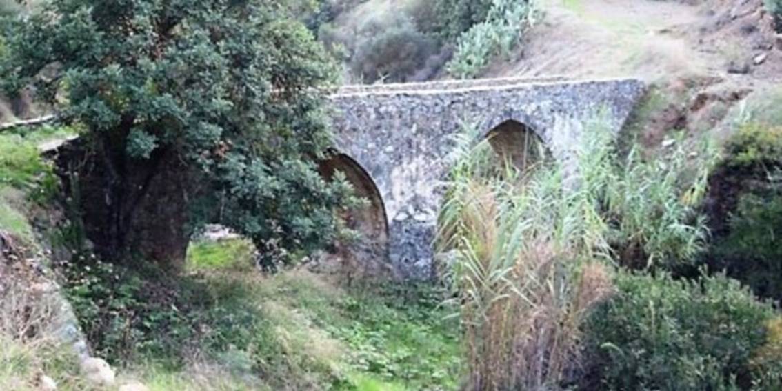 Mylos Venetian Bridge